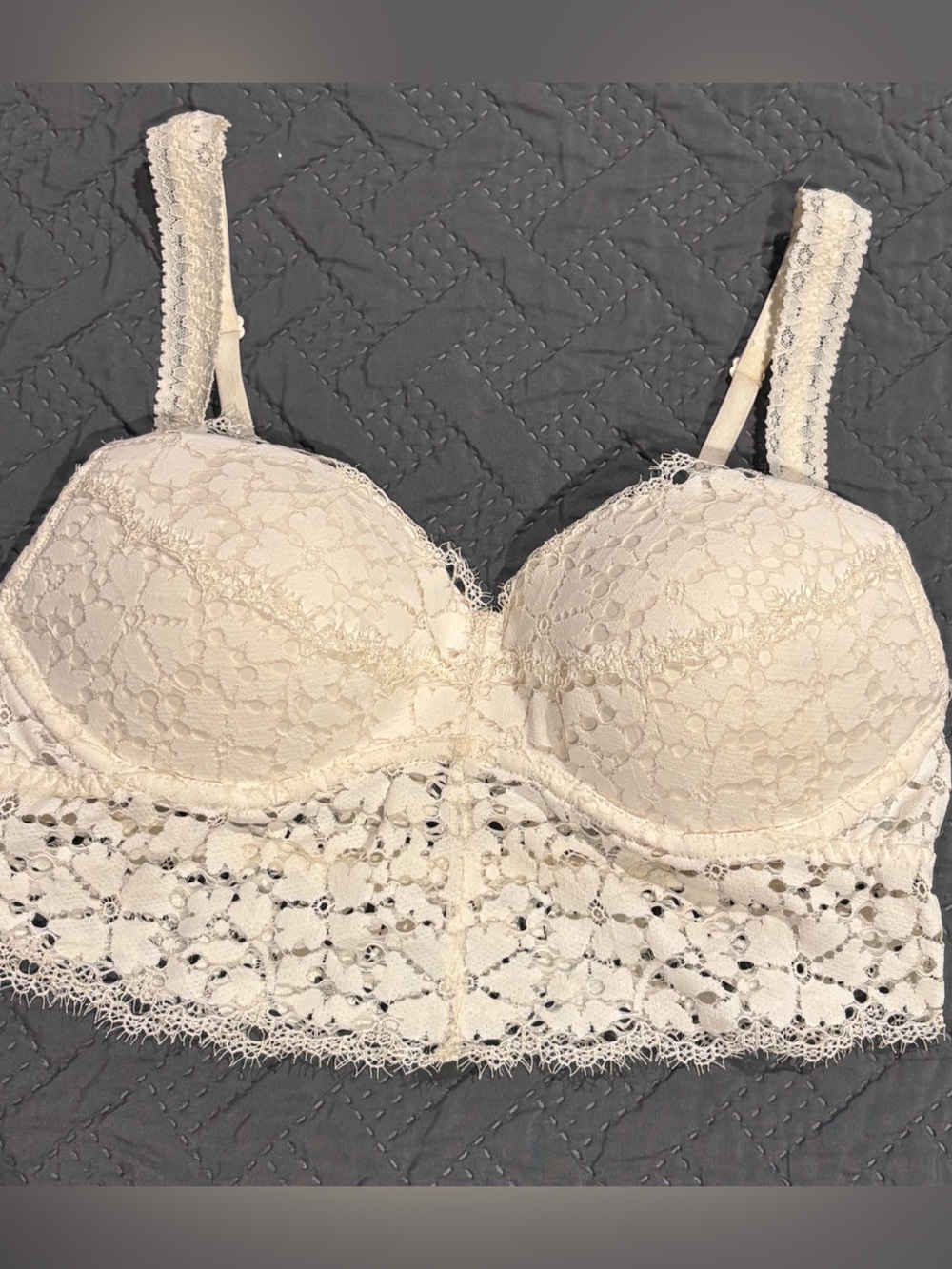 Victoria's Secret Cream Lace Strapless Bustier Bralette